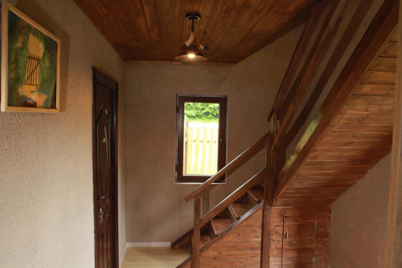 Cottage Woodside ميستيا المظهر الخارجي الصورة